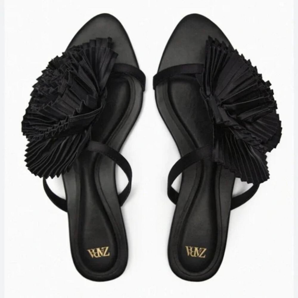 ZARA PLEATED FLAT SANDALS
